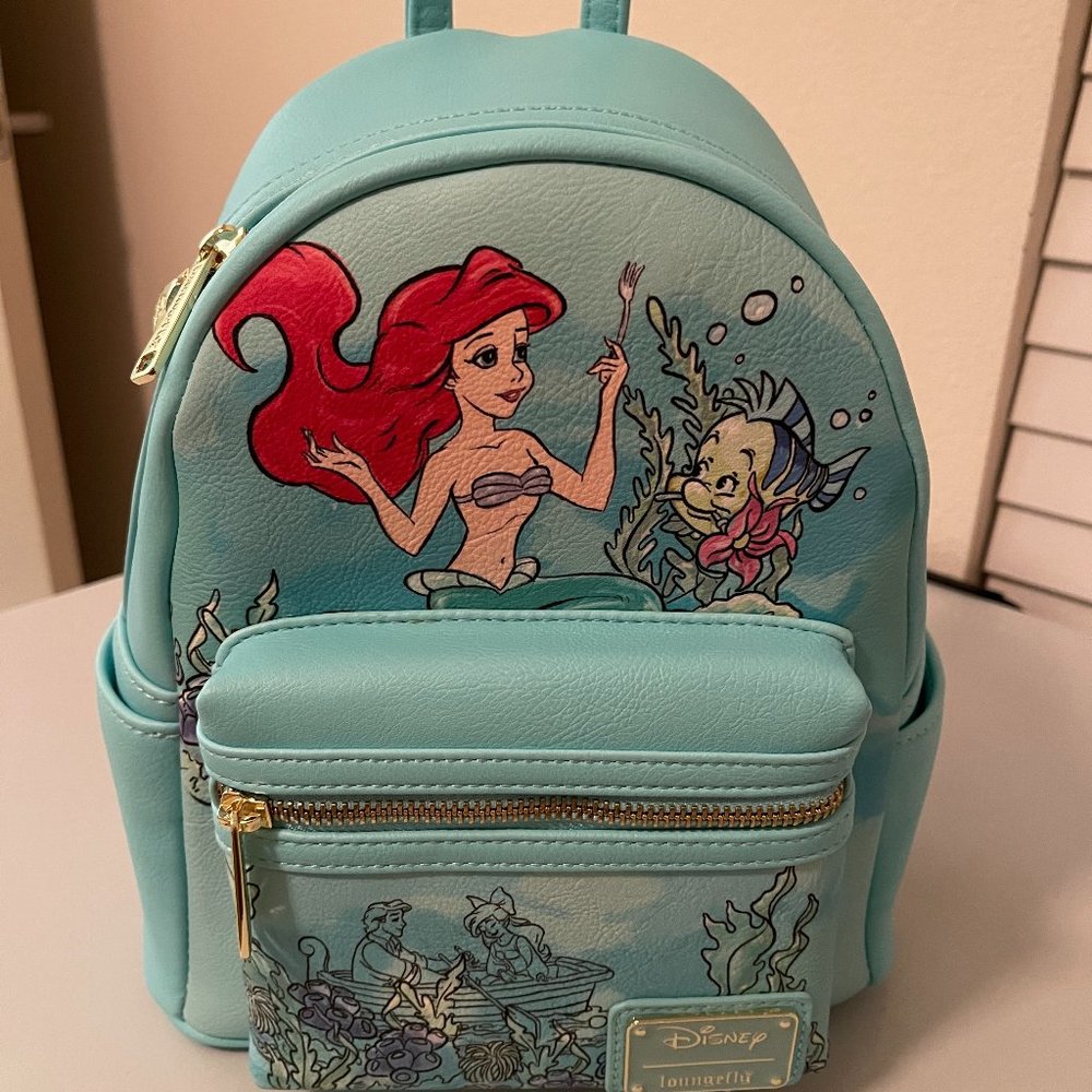 Loungefly Disney The Little Mermaid Kiss the Girl Mini Backpack - BoxLunch Exclu